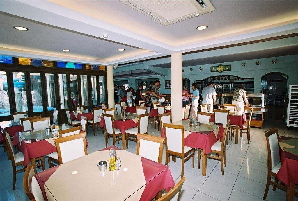 Grecian Fantasia Resort Faliraki Exterior foto